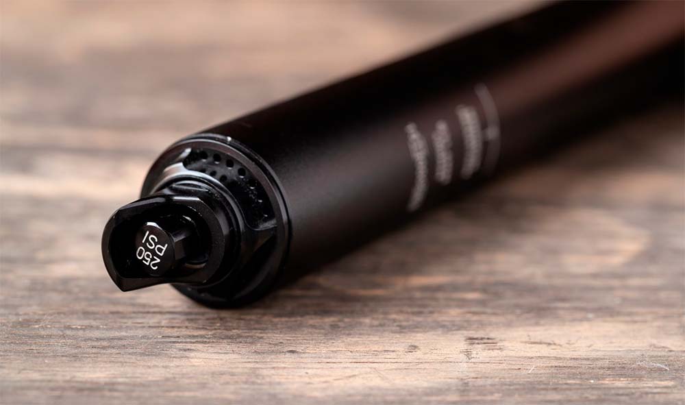 En TodoMountainBike: RockShox Reverb AXS, la tija telescópica ahora en versión electrónica y sin cables