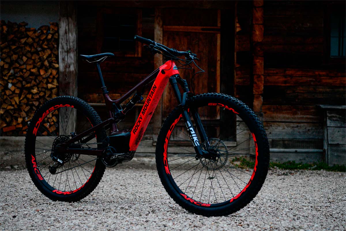 En TodoMountainBike: La Rocky Mountain Instinct Powerplay estrena cuadro de carbono