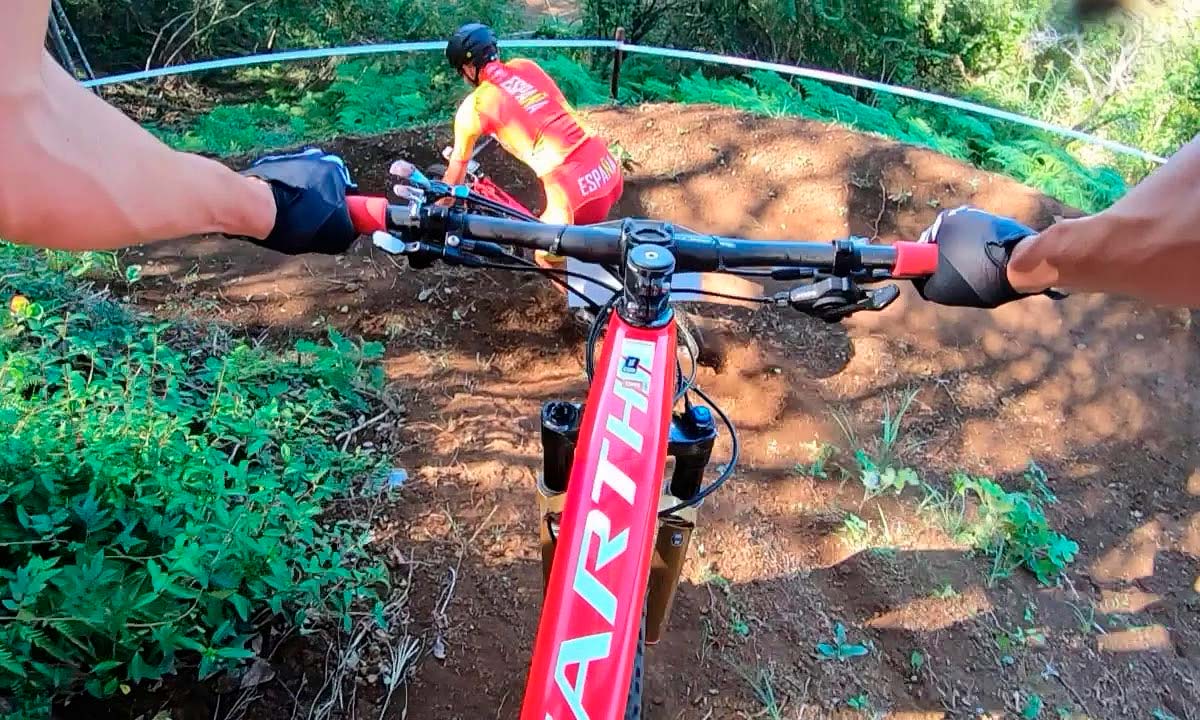 El circuito del test olímpico de Tokio desde la bicicleta de Sergio Mantecón