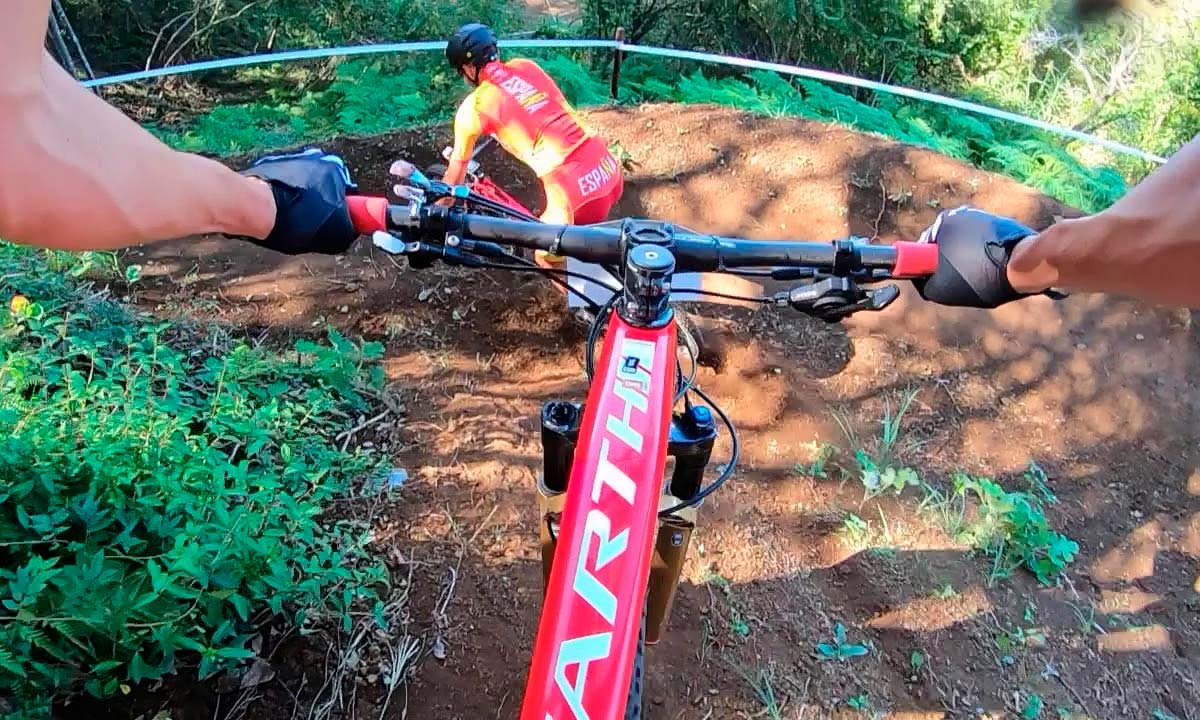 En TodoMountainBike: El circuito del test olímpico de Tokio desde la bicicleta de Sergio Mantecón