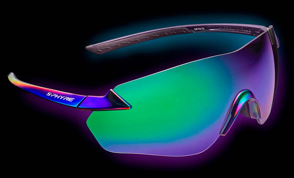 En TodoMountainBike: Shimano Aurora S-Phyre, unas zapatillas que cambian de color con gafas a juego