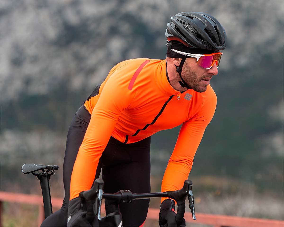 Sportful lanza la chaqueta Fiandre Pro, la más avanzada de toda su colección