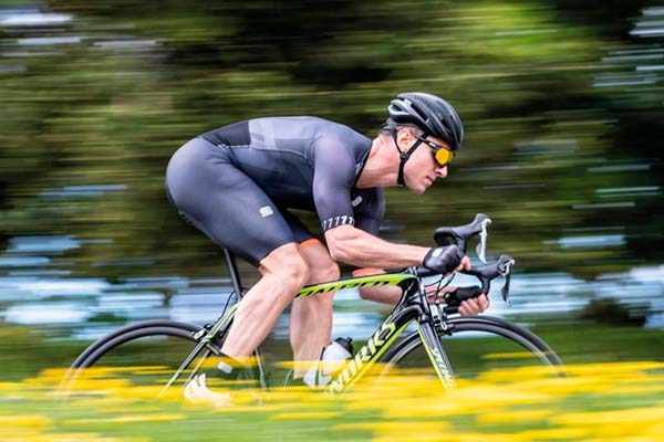 Bodyfit Pro Bomber 111, el más avanzado mono de competición de Sportful