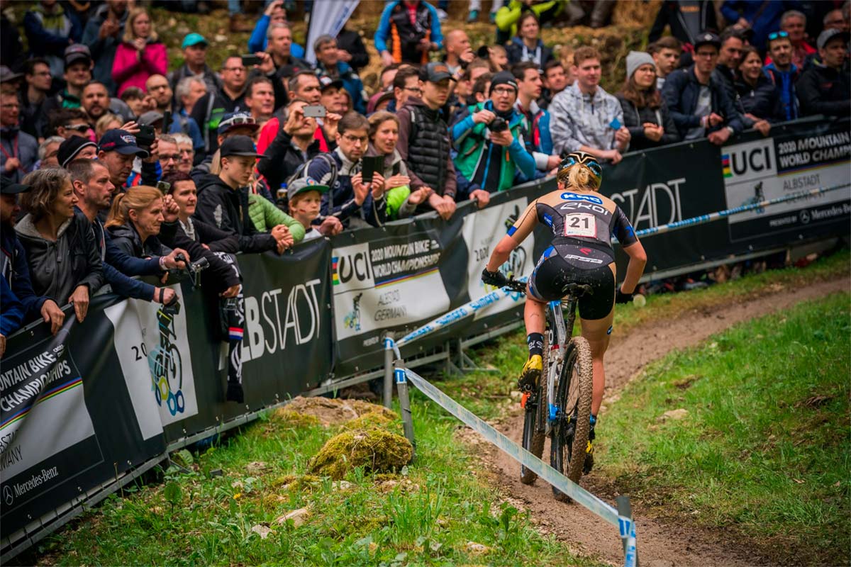 Copa Del Mundo De Xco 2019 La Carrera De Albstadt Con El Team Kmc Ekoï Orbea 