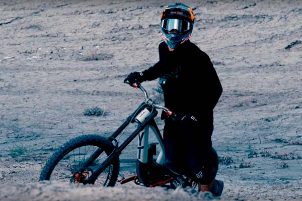 Freeride extremo en el desierto de Utah con Andreu Lacondeguy en 'The Utah Madre'