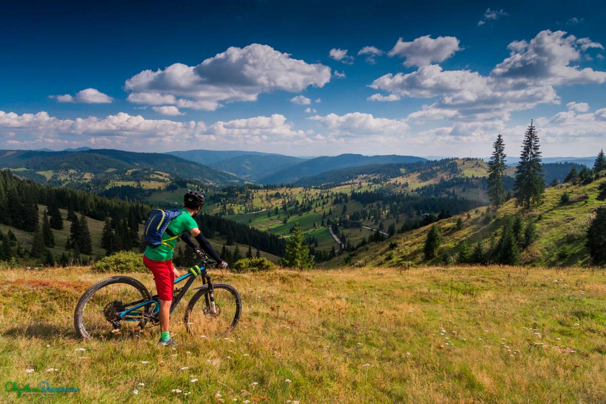 En TodoMountainBike: Transcarpathian MTB Raid, una aventura épica de 5 días en los Cárpatos rumanos