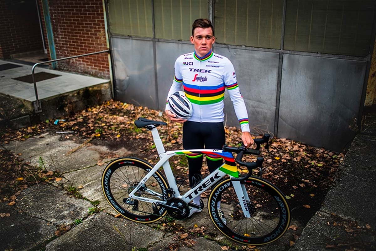En TodoMountainBike: La Trek Madone SLR en edición arcoiris de Mads Pedersen, el campeón del mundo de ciclismo en ruta