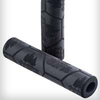 Tune Angriff, los primeros puños de silicona de la marca alemana