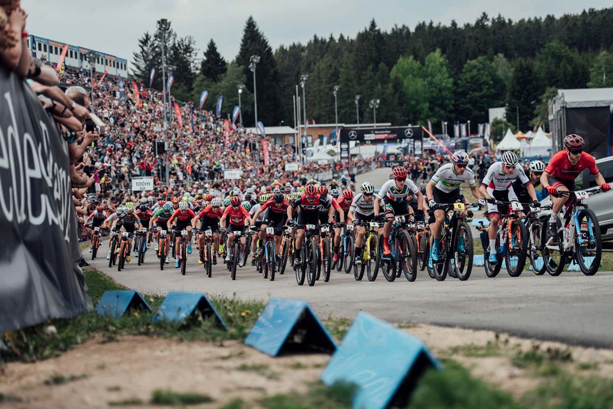 En TodoMountainBike: Copa del Mundo de XCO 2019: los mejores momentos de la carrera de Nove Mesto