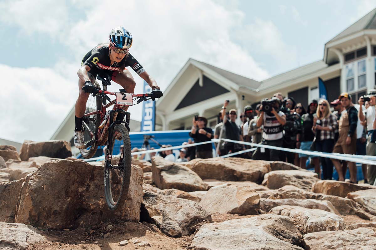 En TodoMountainBike: Los mejores momentos de la gran final de la Copa del Mundo de MTB celebrada en Snowshoe