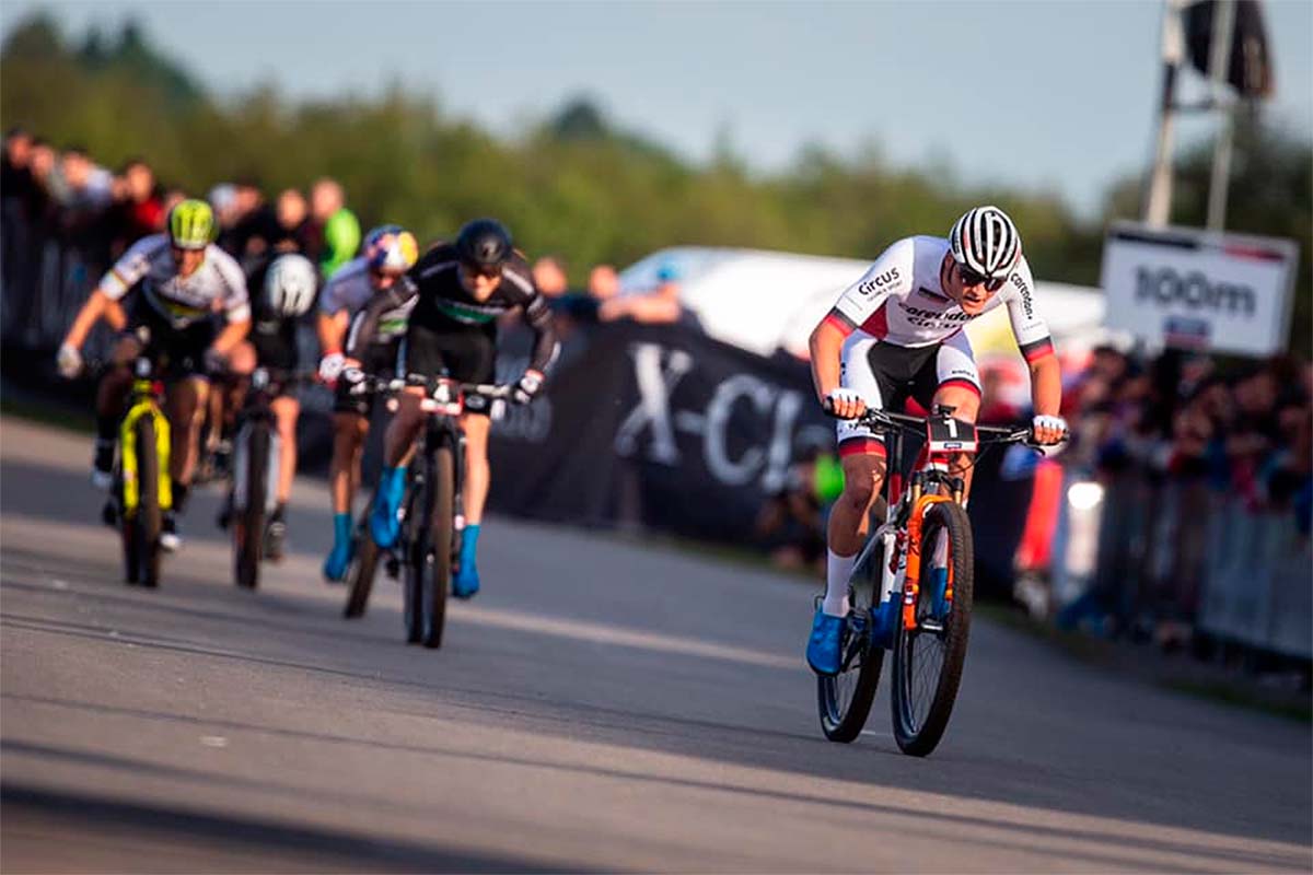 En TodoMountainBike: Copa del Mundo de XCO 2019: los mejores momentos del Short Track de Nove Mesto