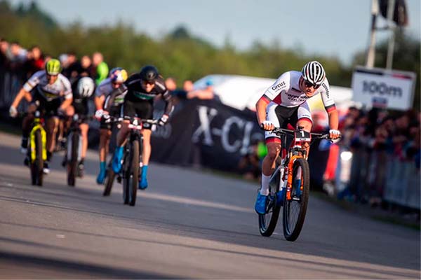 Copa del Mundo de XCO 2019: los mejores momentos del Short Track de Nove Mesto